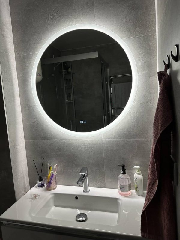 Wall Hanging Round LED Mirror – Dimmable Lighted Makeup & Bathroom Mirror