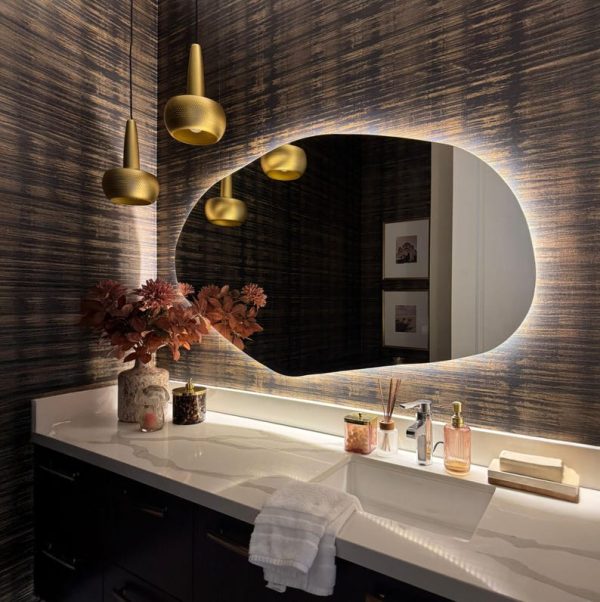 Sile Irregular LED Wall Mirror – Asymmetrical Modern Bathroom & Home Decor Mirror - Image 4