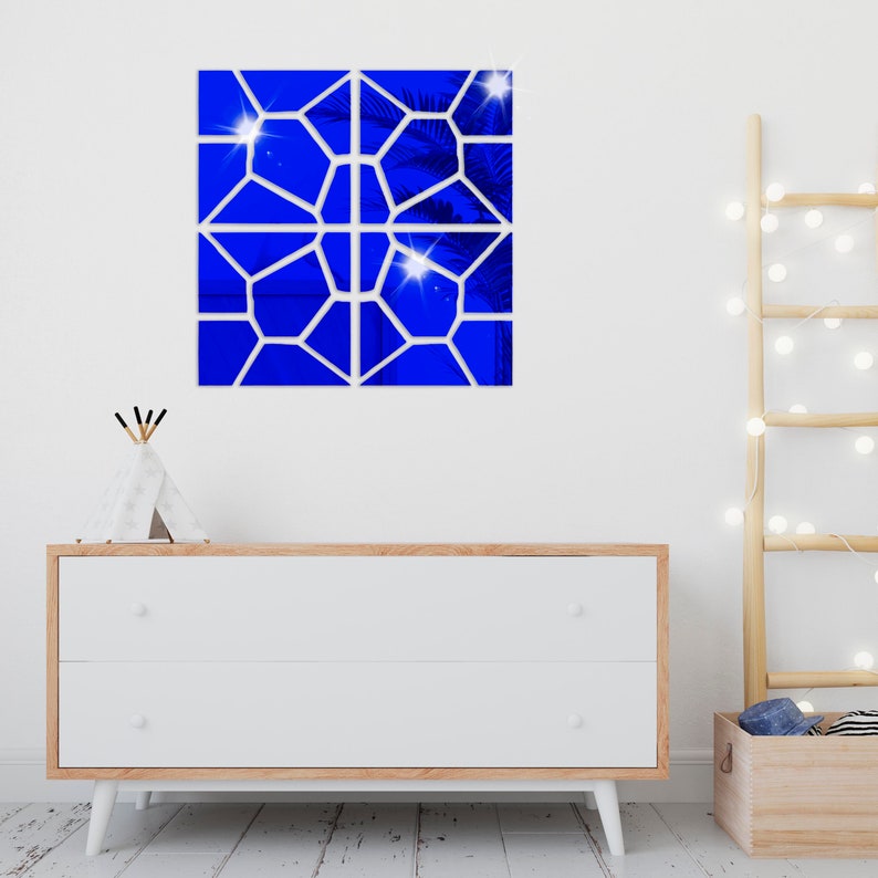 Self-Adhesive Multi-Piece Acrylic Mirror Wall Decor