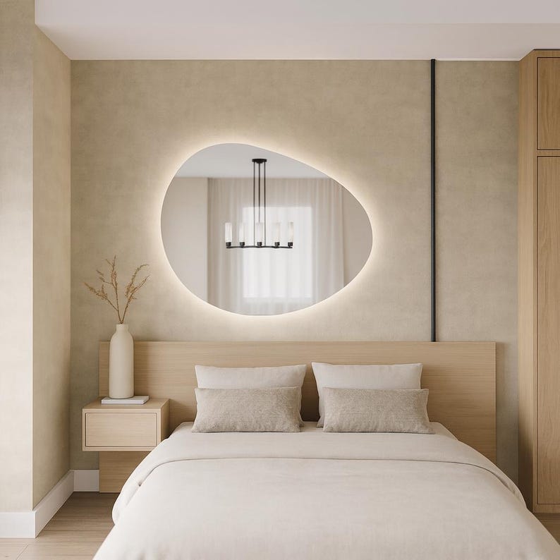 Eclipse Glow – Minimalist Irregular LED Mirror